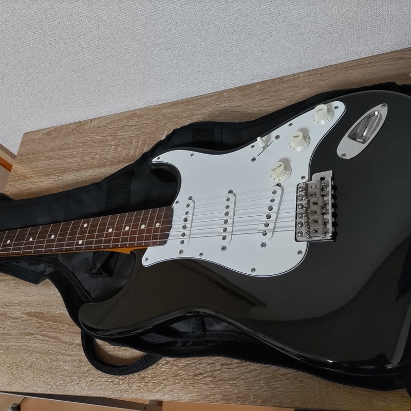 Fender Japan ストラトキャスターの画像